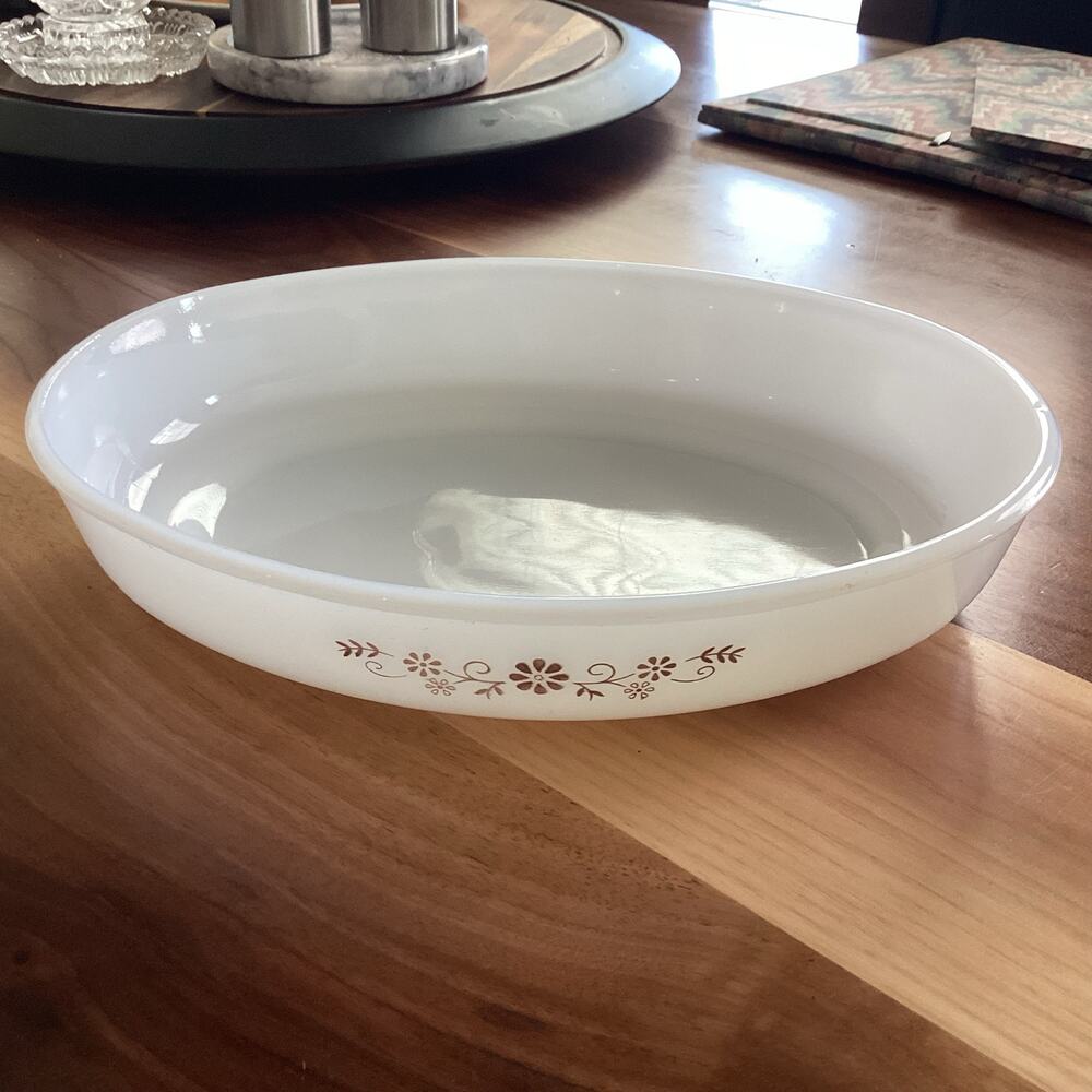 VTG Dynaware Pyr-o-rey Brown Daisy Flower Oval Casserole